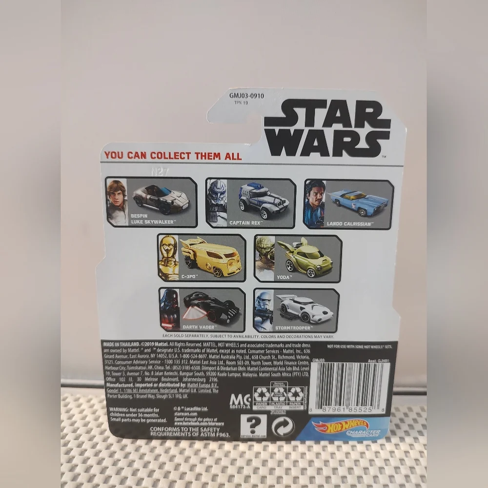Hot Wheels Character Cars R2-D2 NWT Empire Strikes Back Star Wars Die-Cast 2019